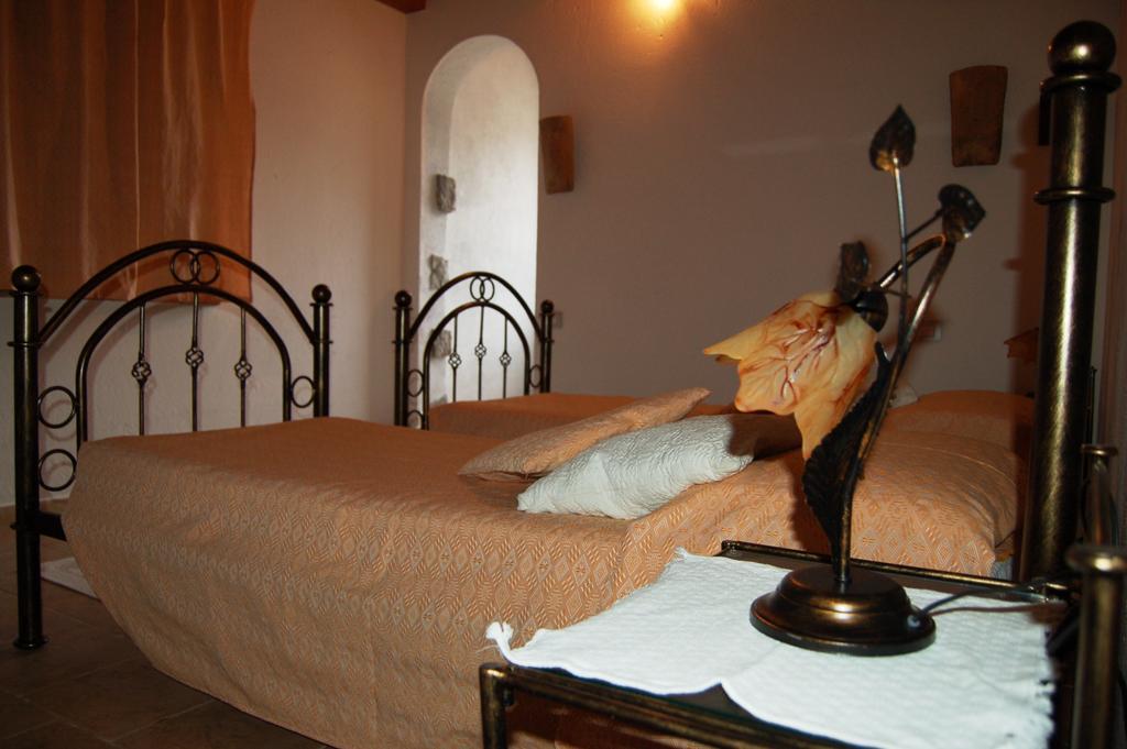 I Carrubi Guest House San Priamo Phòng bức ảnh