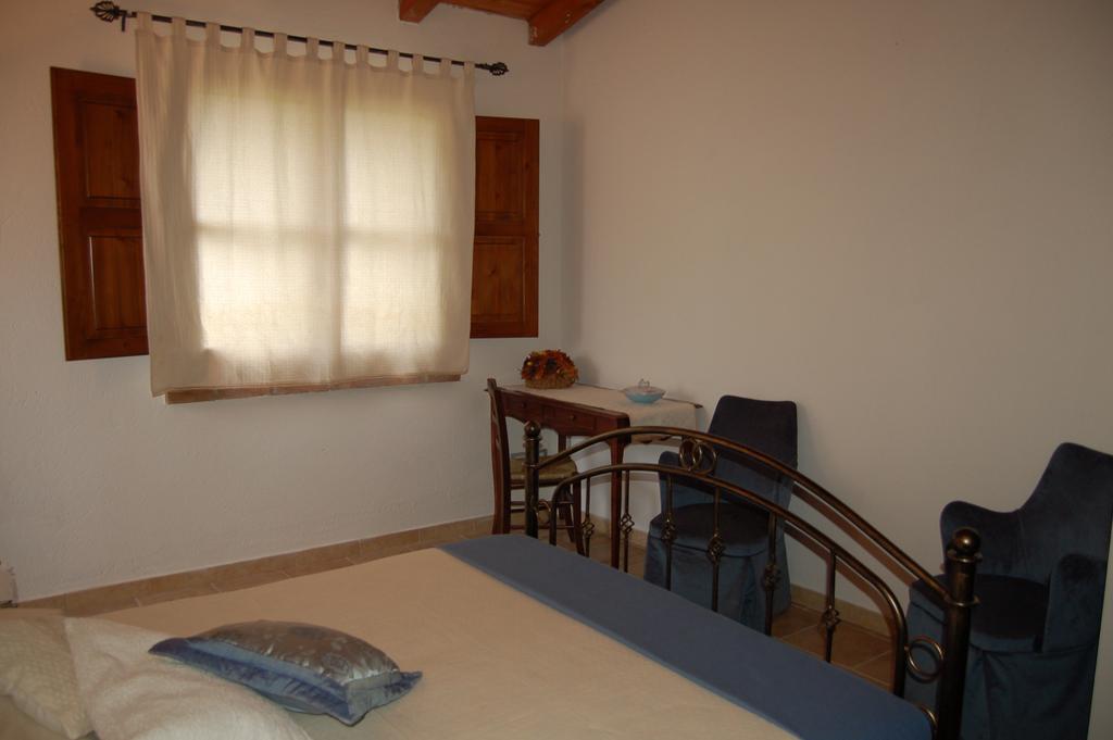 I Carrubi Guest House San Priamo Phòng bức ảnh