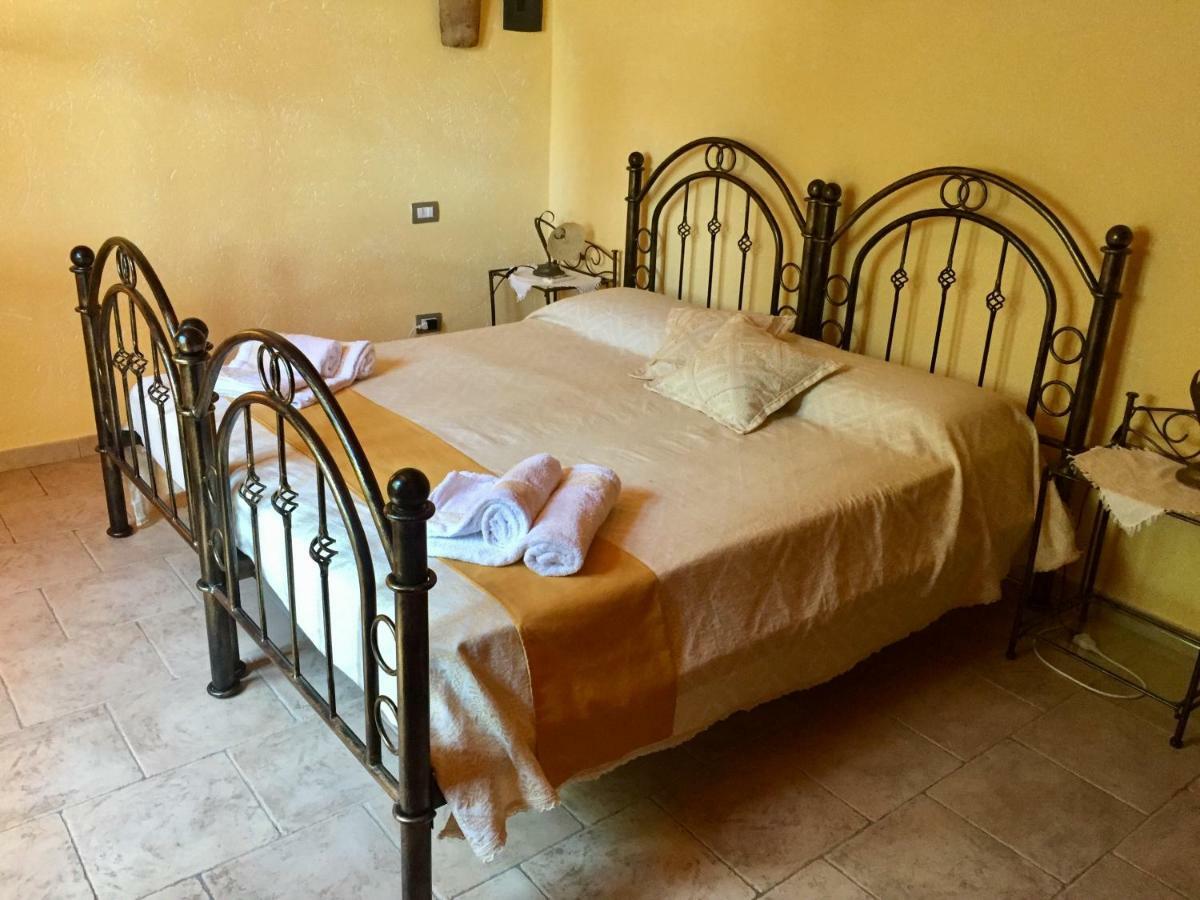 I Carrubi Guest House San Priamo Ngoại thất bức ảnh
